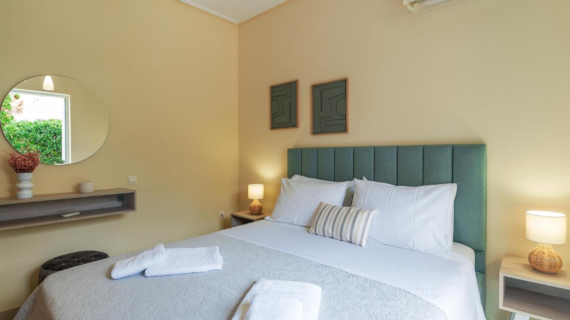 Aristea Apartments Палеохора Экстерьер фото